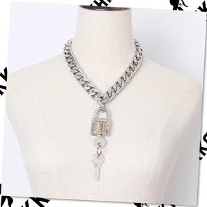 💙Lock Chain Necklace